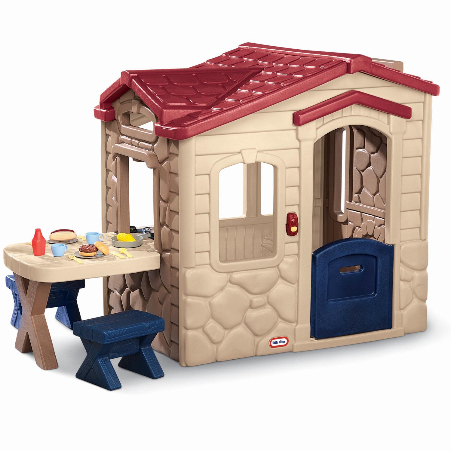 Picnic on the Patio? Playhouse - Image 2
