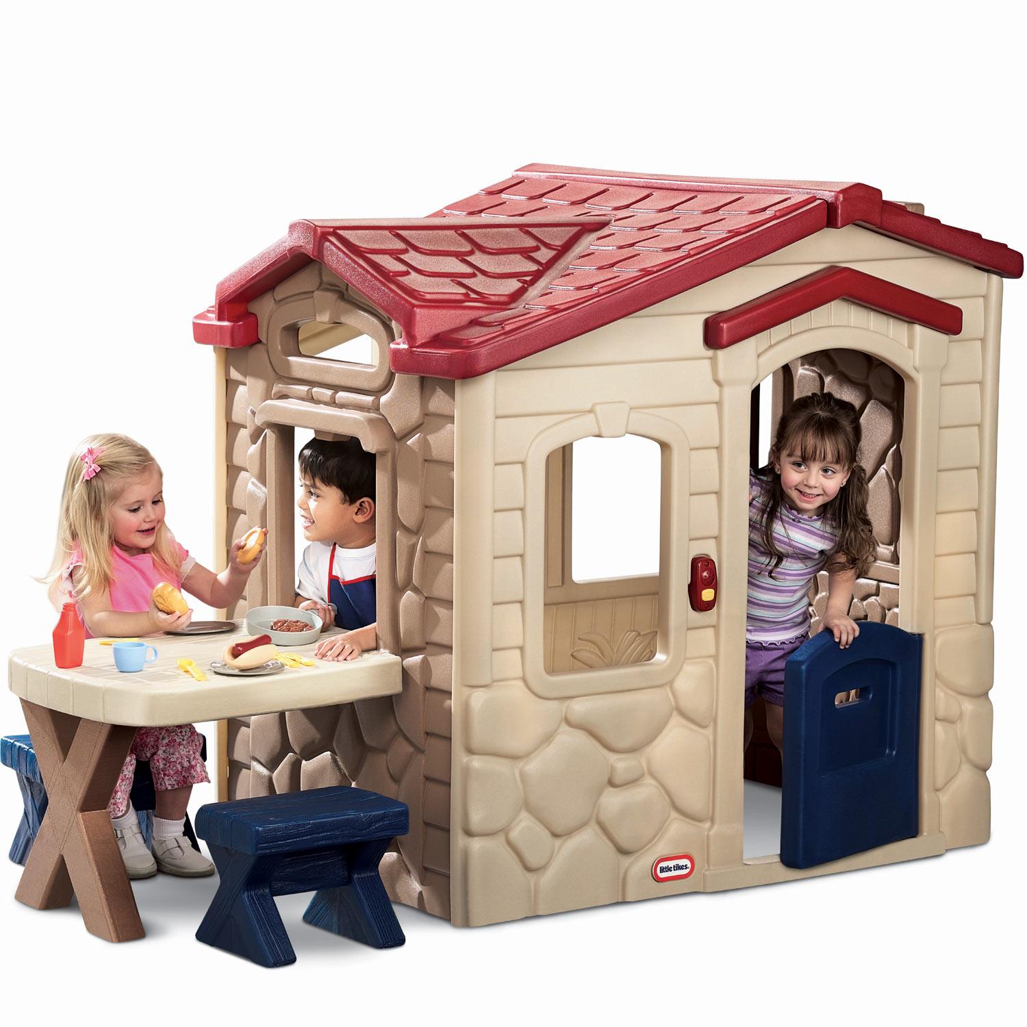 Picnic on the Patio? Playhouse