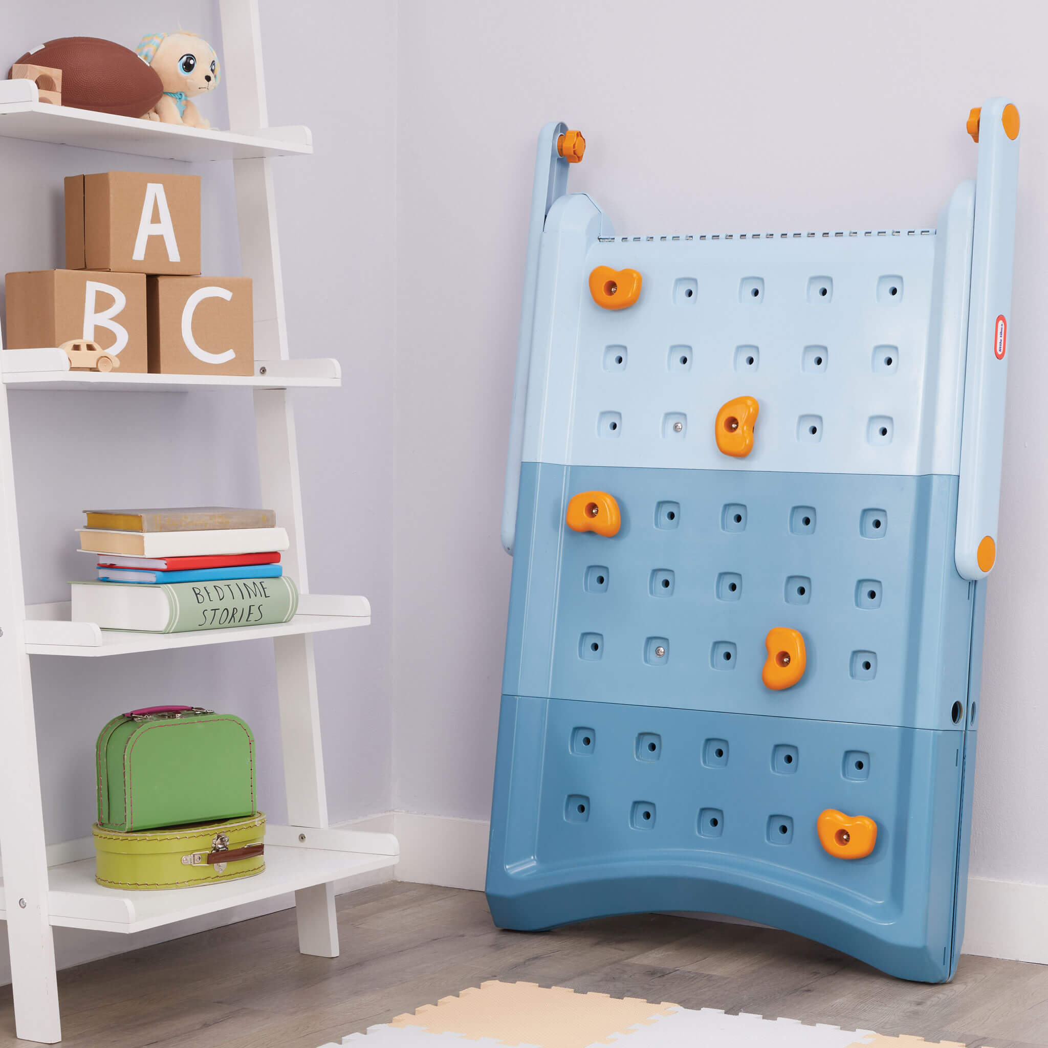 Campin' & Climb Wall - Image 5